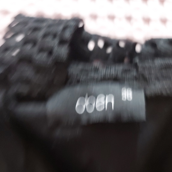 Elegant Black Asymmetrical Dress - Picture 8 of 12